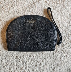 kate spade black pebbled leather dome wristlet